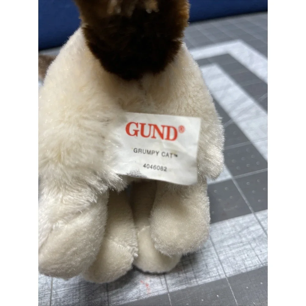 Gund Grumpy Cat Plush Tan‎ Brown Blue Eyes #4046082 Stuffed Animal 6